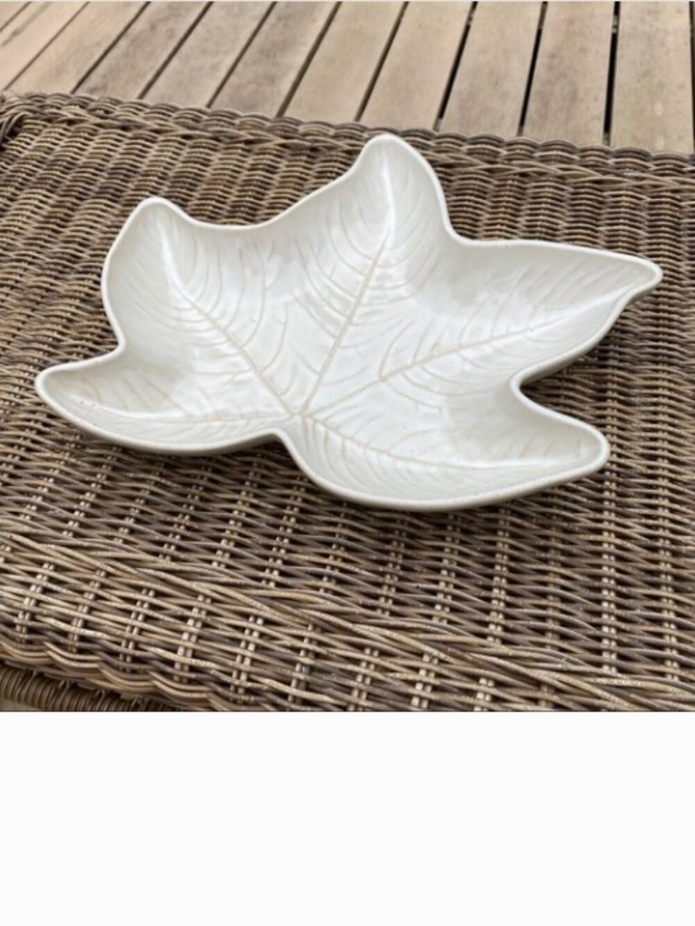 Ivory Stoneware Leaf Tray Bowl Platter Country Originals
